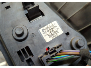 Задний фонарь          