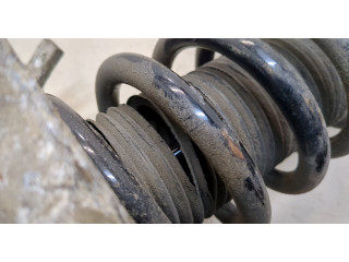 Стойка амортизатора  Volkswagen Touareg 2002-2007      