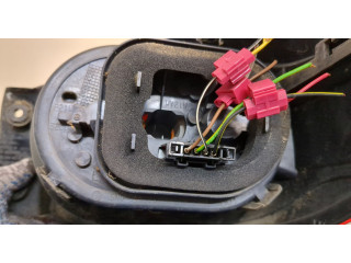 Задний фонарь          