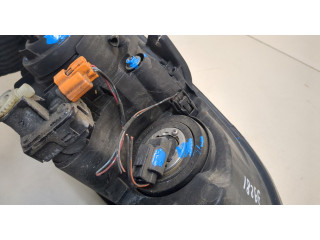 Фара передняя Mazda 3 (BK) 2003-2009 левая