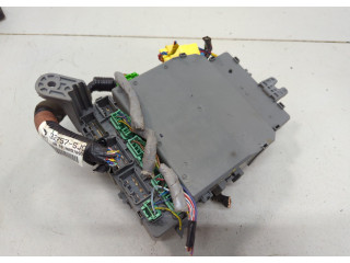 Блок предохранителей Honda Ridgeline 2005-2014