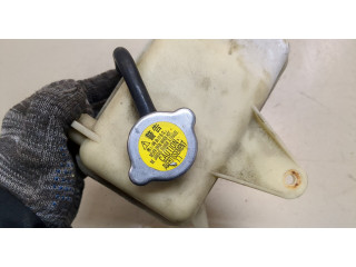 Бачок расширительный  Mazda MPV 1999-2005    