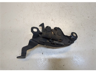 Замок капота Nissan Primera P11 1996-1998