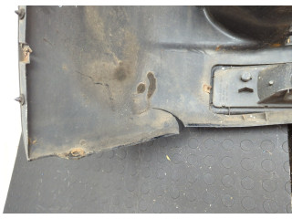 Бампер Mitsubishi Montero Sport / Pajero Sport 1996-2008 задний