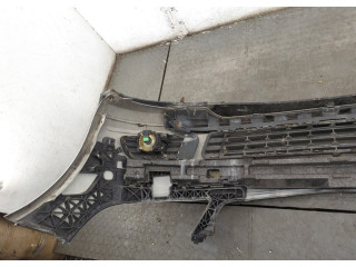 Бампер  Mercedes C W204 2006-2015 передний   