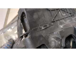 Фара передняя  Volkswagen Touareg 2002-2007 правая 