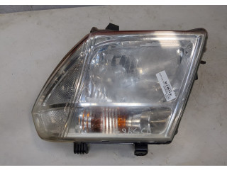 Фара передняя Nissan Pathfinder 2004-2014 левая