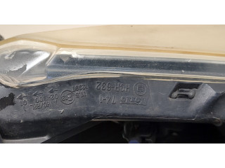 Фара передняя  Toyota iQ левая 