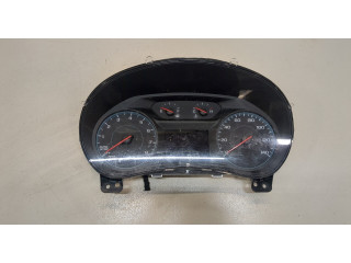 Панель приборов  Chevrolet Equinox 2017-       84424074     