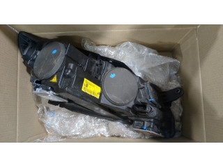 Фара передняя  Volkswagen Passat CC 2012-2017 левая 