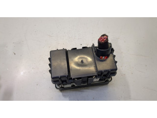 Блок предохранителей  Chevrolet Equinox 2017-         