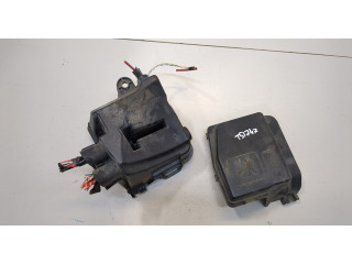 Блок предохранителей  Dacia Logan 2012-2016      243825499R   