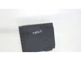 Крышка блока предохранителей Volkswagen Golf 6 2009-2012 1.4