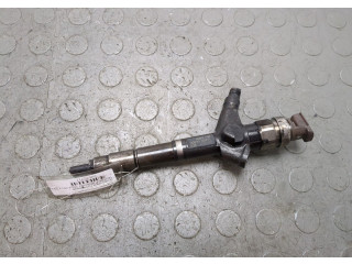 Форсунка топливная  Nissan Pathfinder 2004-2014    16600EC00A     