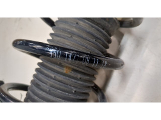 Стойка амортизатора  Volkswagen Polo 2001-2005     1.2  бензин