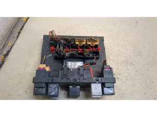 Блок предохранителей  Volkswagen Jetta 5 2004-2010         