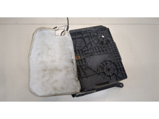 Бачок омывателя  Ford Expedition 2006-2014     5.4