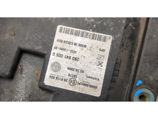 Фара передняя  Volkswagen Caddy 2004-2015 левая 