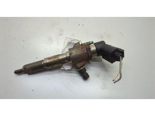 Форсунка топливная Citroen C4 2010-2020 9802448680