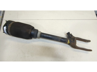 Стойка амортизатора  Mercedes GL X164 2006-2012 15140007693     4.7  бензин