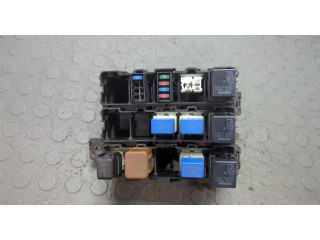 Блок предохранителей  Infiniti QX56 2010-2013         