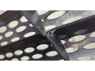 Решетка радиатора  Mercedes Vito W639 2003-2014          