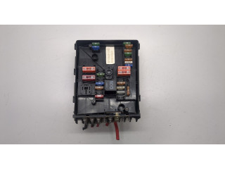 Блок предохранителей  Volkswagen Golf Plus      1K0937125A   