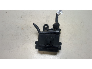 Блок предохранителей Honda Ridgeline 2005-2012