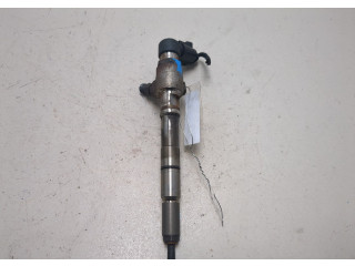 Форсунка топливная  Skoda Roomster 2006-2015    03L130277B     