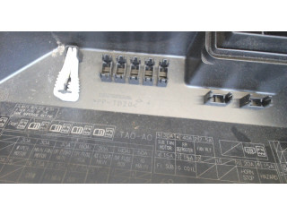 Крышка блока предохранителей Honda Accord 8 2008-2013 USA 3256TA0A02 8 2.4