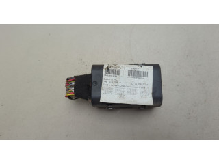 Блок предохранителей  Volkswagen Transporter 5 2003-2015         