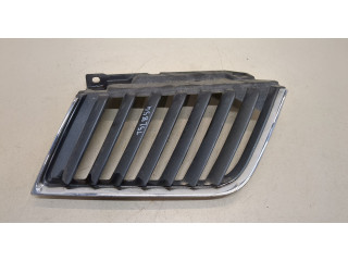 Решетка радиатора  Mitsubishi L200 2006-2015          