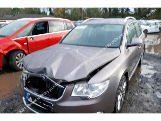 Подушка безопасности коленная Skoda SuperB 2008-2015