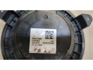 Моторчик печки Volvo XC40