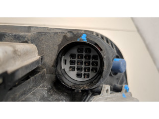 Фара передняя Jaguar XE 2015-2025 правая