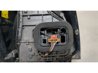 Задний фонарь          