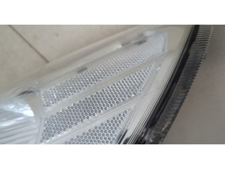 Фара передняя Volvo C70 2006-2009 левая