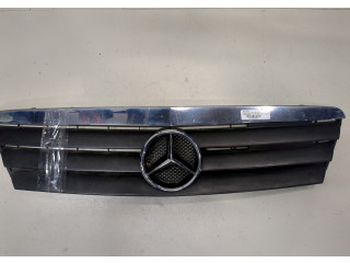 Решетка радиатора  Mercedes A W168 1997-2004           1.4 