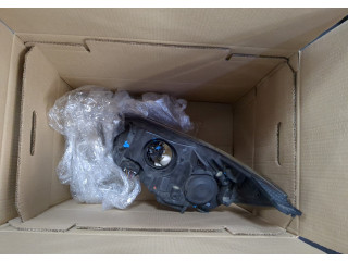 Фара передняя  Ford Focus 3 2011-2015 правая 