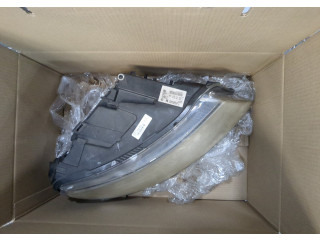 Фара передняя Audi A6 (C6) 2005-2011 правая