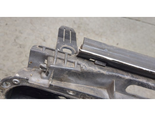 Решетка радиатора  Mercedes E W212 2013-2016          