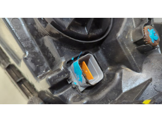 Фара передняя  KIA Rio 2005-2011 правая 