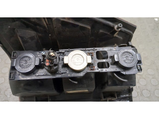 Задний фонарь          