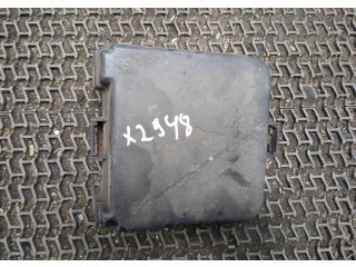 Крышка блока предохранителей  KIA Ceed 2007-2012      919511H111    1.6