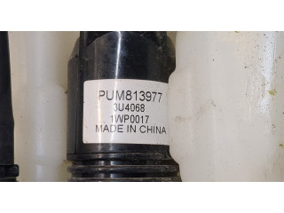 Бачок омывателя  Cadillac XT4    