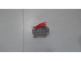 Блок предохранителей  Volvo V70 2001-2008      9162439    2.4