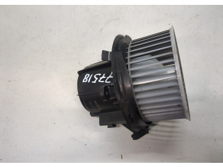 Моторчик печки  Mercedes E W212 2009-2013          