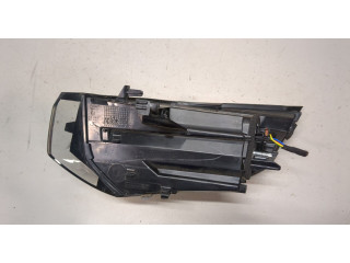 Задний фонарь          