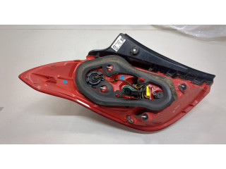 Задний фонарь          