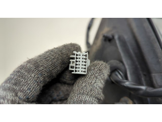 Зеркало боковое  Cadillac SRX 2003-2009  правое           15807454